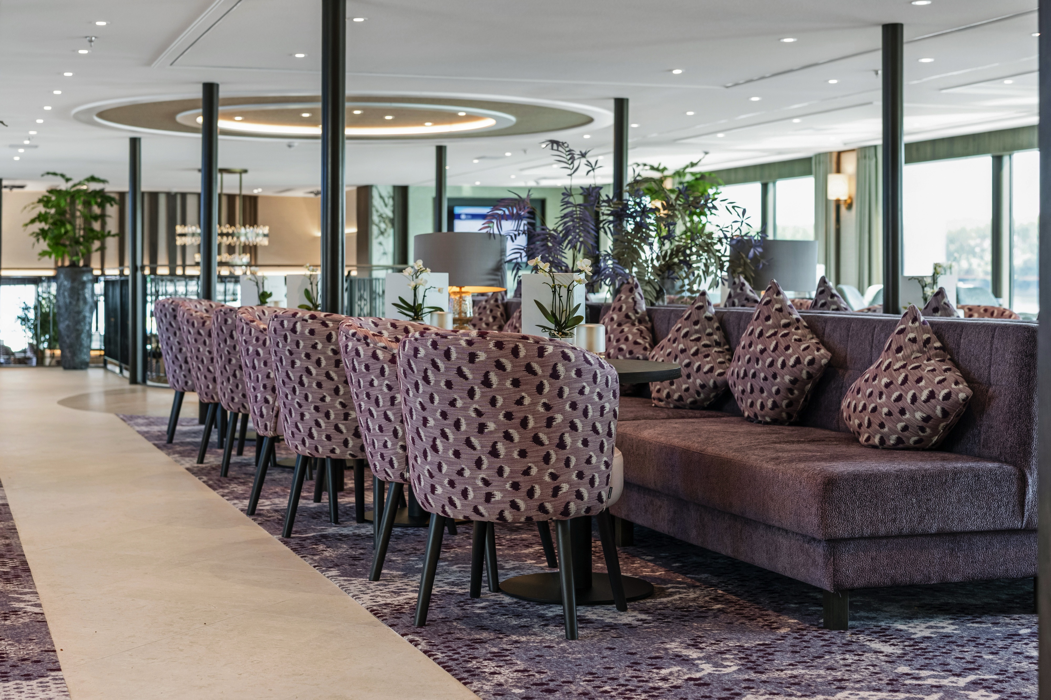 Panorama Lounge and Bar
